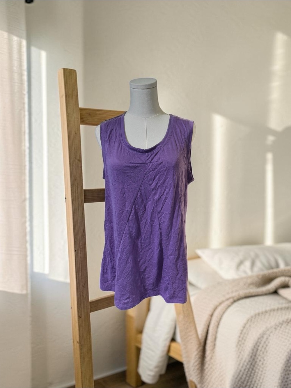 Simply Vera Vera Wang Crinkle Tank‎ Top SZ LG